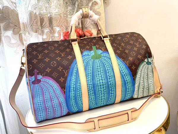 ルイヴィトンバッグ素材ディテール